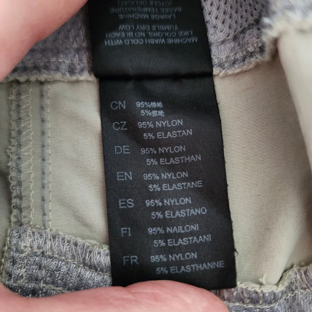 Kuhl khaki tan cargo pocket shorts outdoor hiking mens‎ size 38
